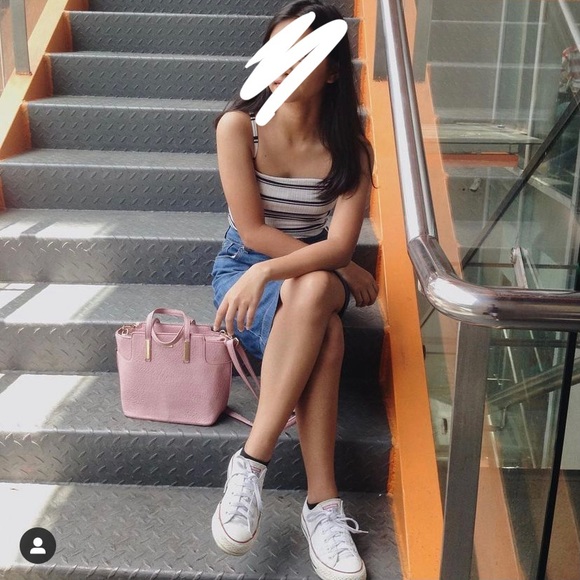 Straight neck tank - Picture 2 of 2